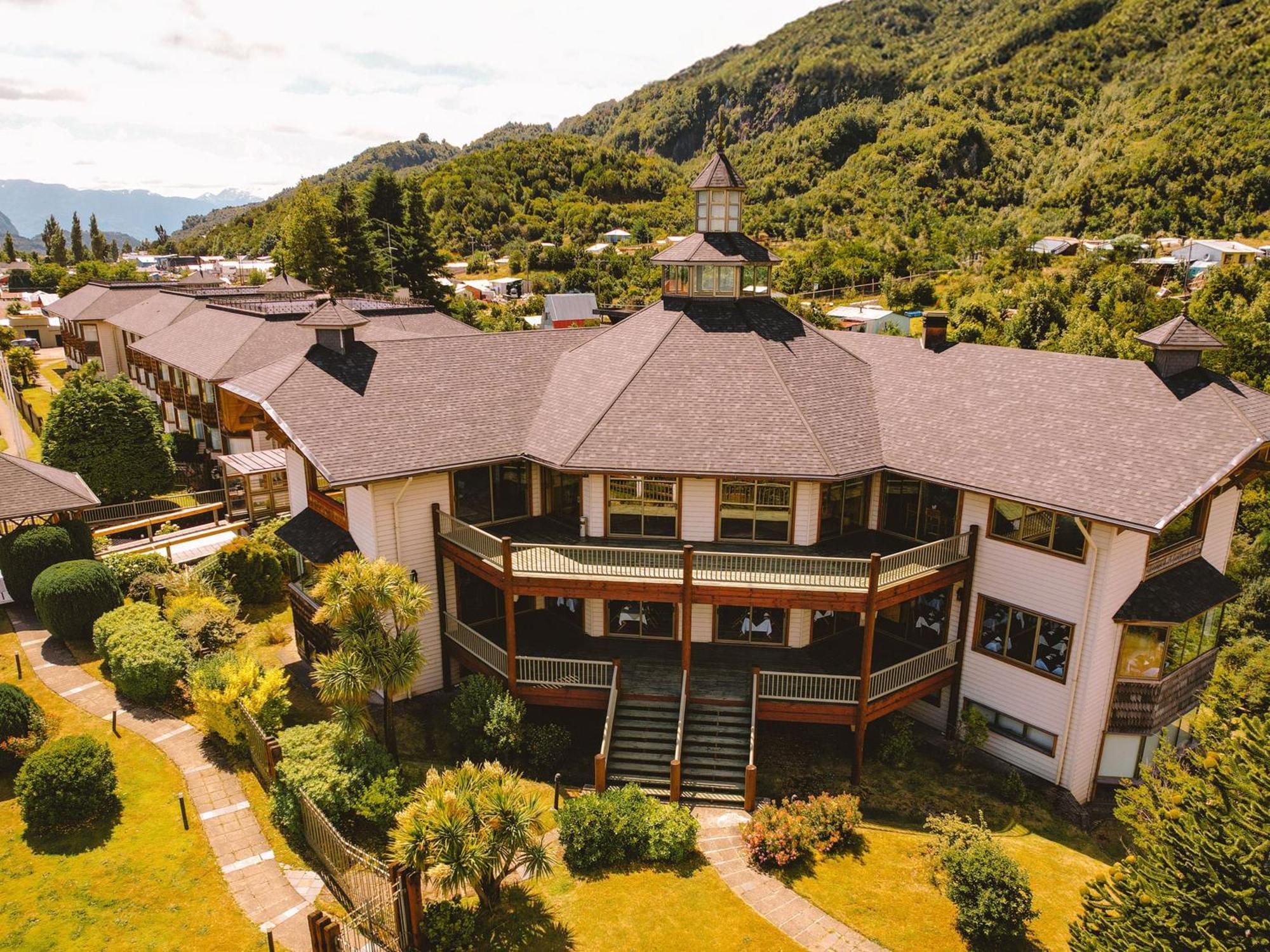 Loberias Del Sur Hotel Puerto Chacabuco Bagian luar foto