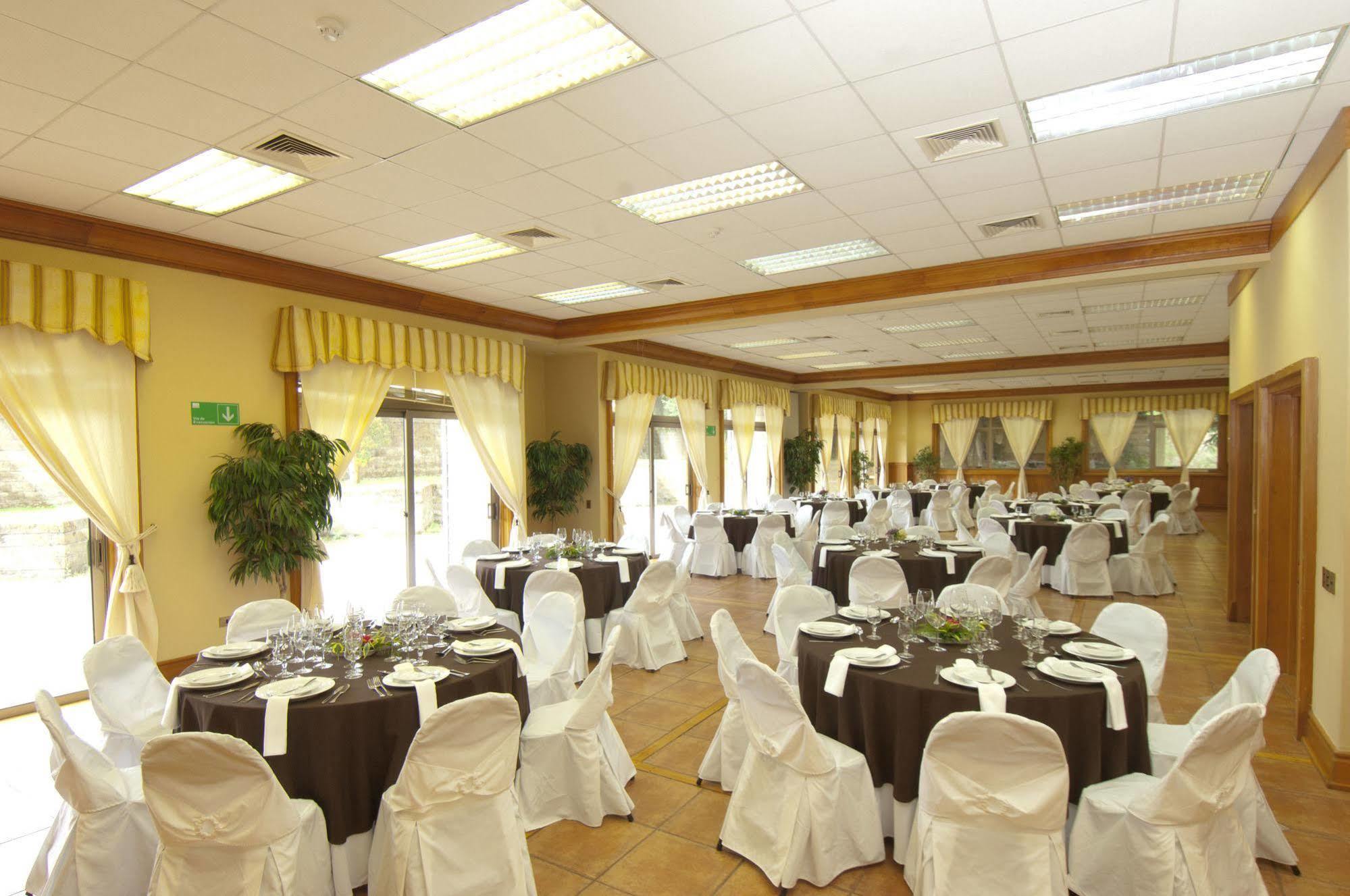Loberias Del Sur Hotel Puerto Chacabuco Bagian luar foto