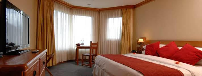 Loberias Del Sur Hotel Puerto Chacabuco Bagian luar foto